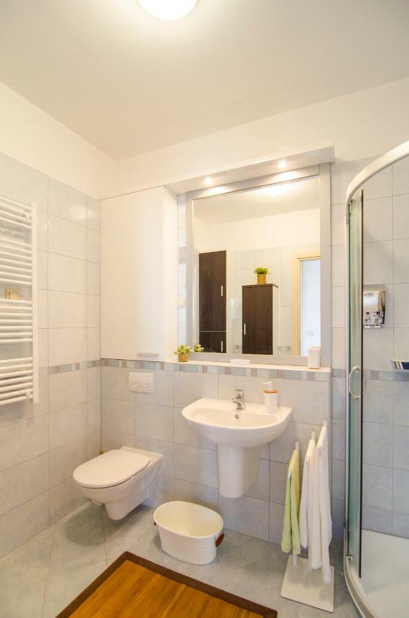 Split Apartment Sinisa Luaran gambar