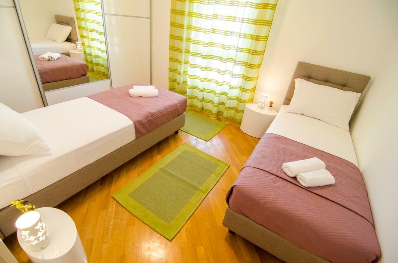 Split Apartment Sinisa Luaran gambar
