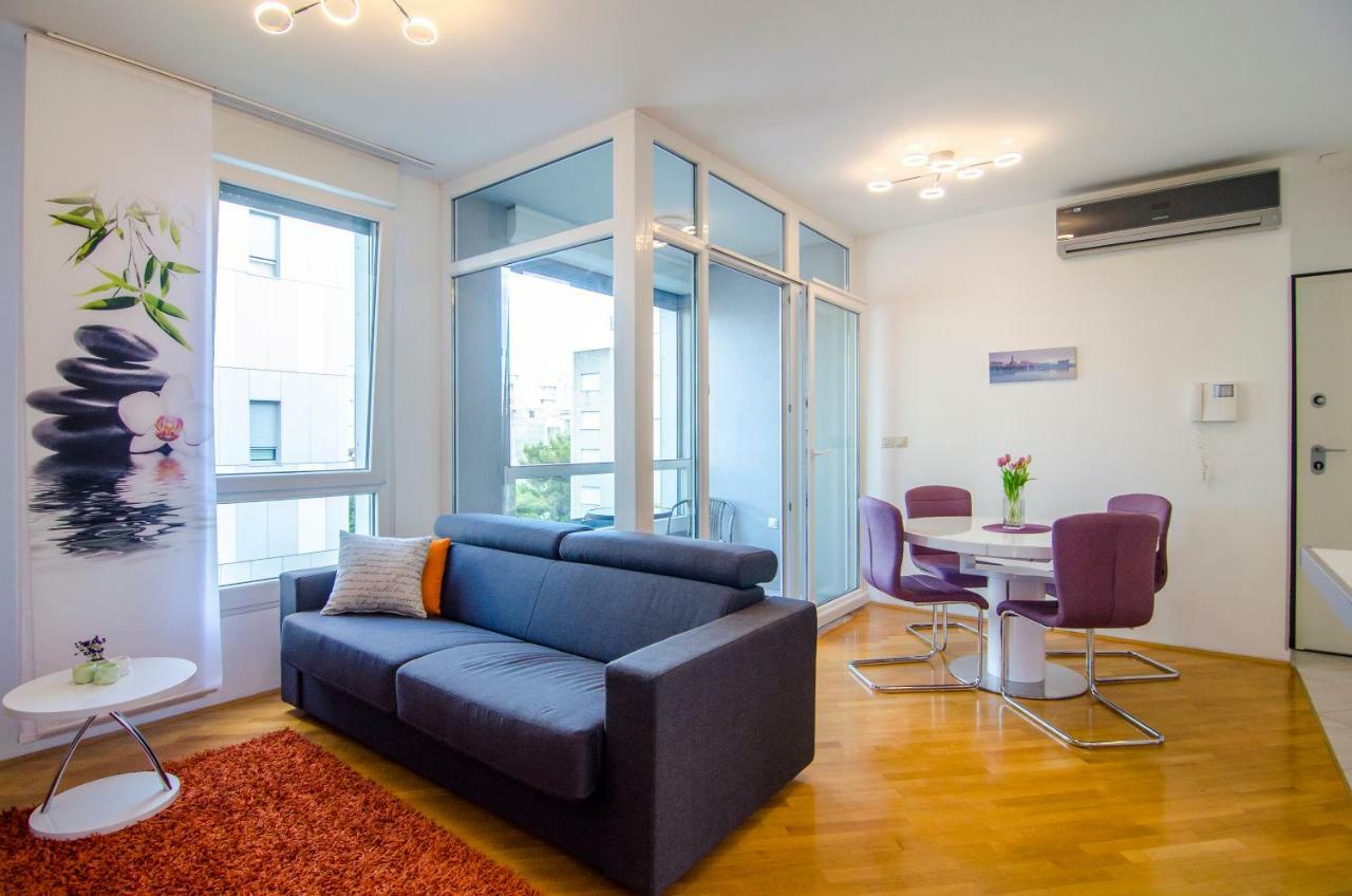 Split Apartment Sinisa Luaran gambar
