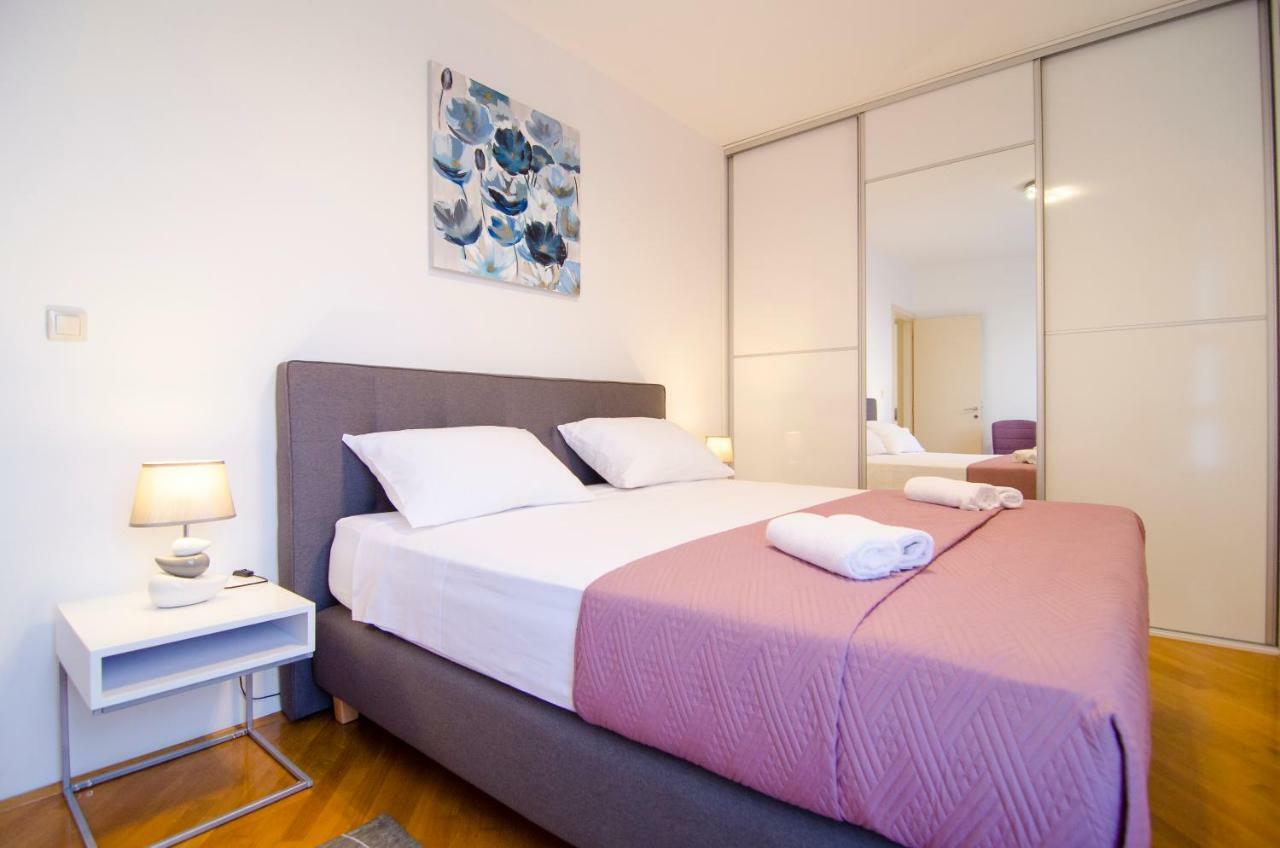 Split Apartment Sinisa Luaran gambar
