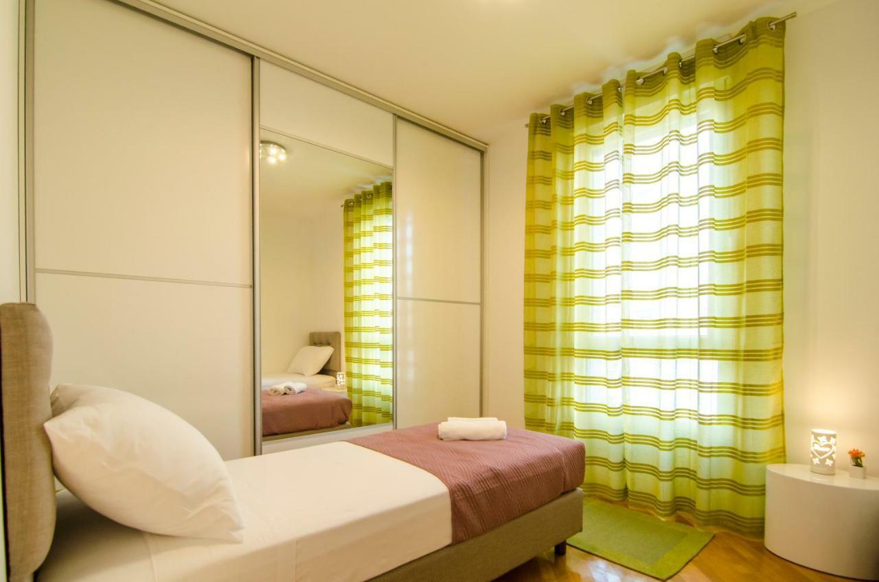 Split Apartment Sinisa Luaran gambar